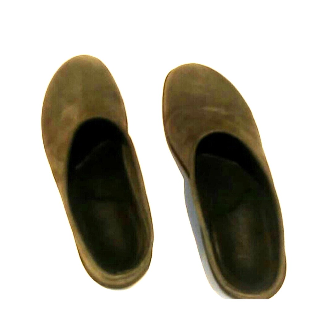 Dansko Solvei suede gray clogs